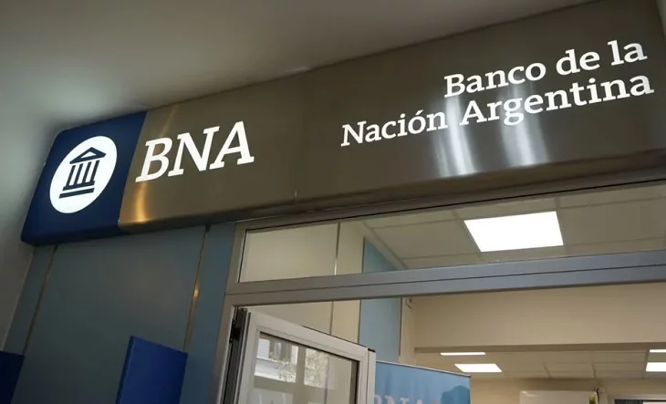 La Justicia suspendió el decreto que transforma al Banco Nación en sociedad anónima