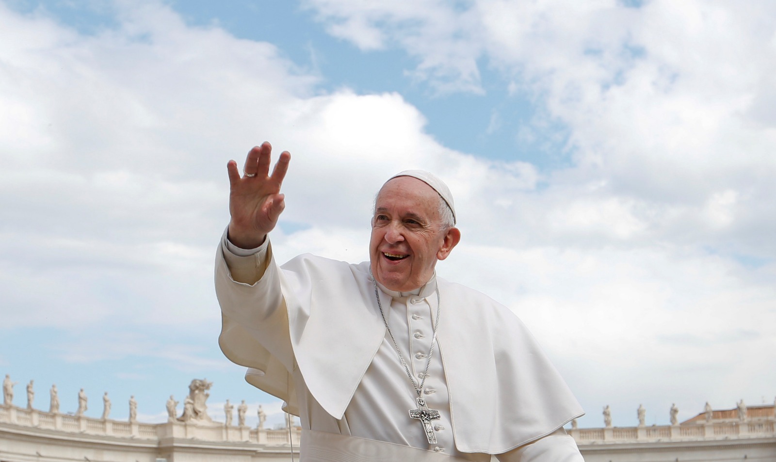 La Matanza despide al querido Papa Francisco y honra su legado de humildad, justicia social y compromiso con los más vulnerables.