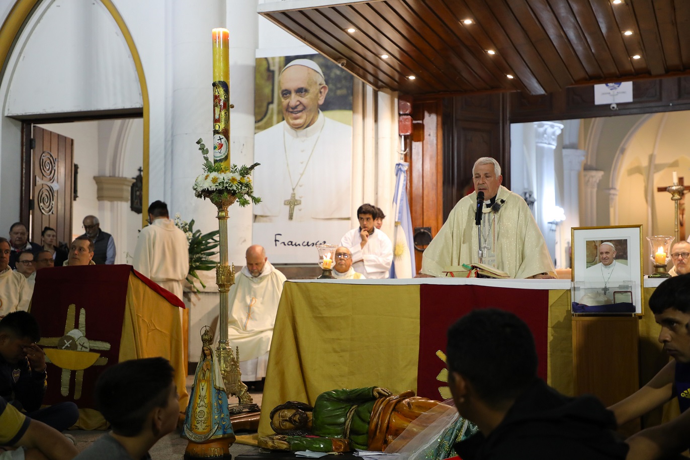 Misa multitudinaria en La Matanza en homenaje al Papa Francisco